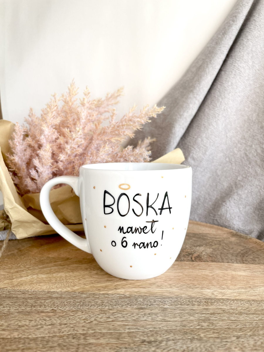 Kubek porcelanowy z napisami Boska 300 ml Kika Handmade biały