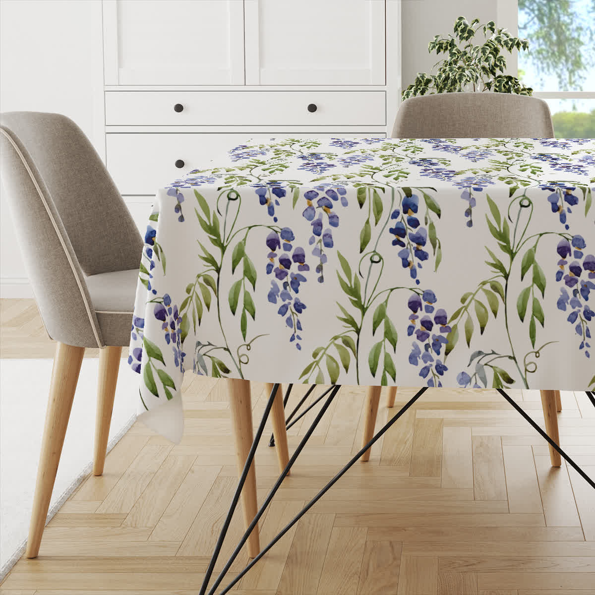 Obrus SUMMER wzór SM09 wisteria 150 x 150 cm Decordruk Sklep