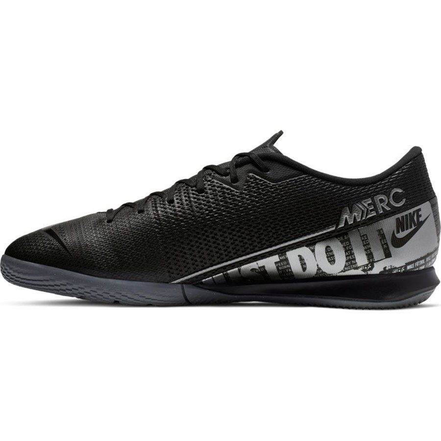 Nike, Buty męskie, Mercurial Vapor 13 Academy IC AT7993 001, rozmiar 42 Nike, Buty męskie, Mercurial Vapor 13 Academy IC AT7993 001, rozmiar 42