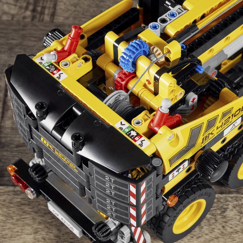 LEGO Technic, klocki ?�uraw Samochodowy, 42108 - LEGO | Sklep EMPIK.COM