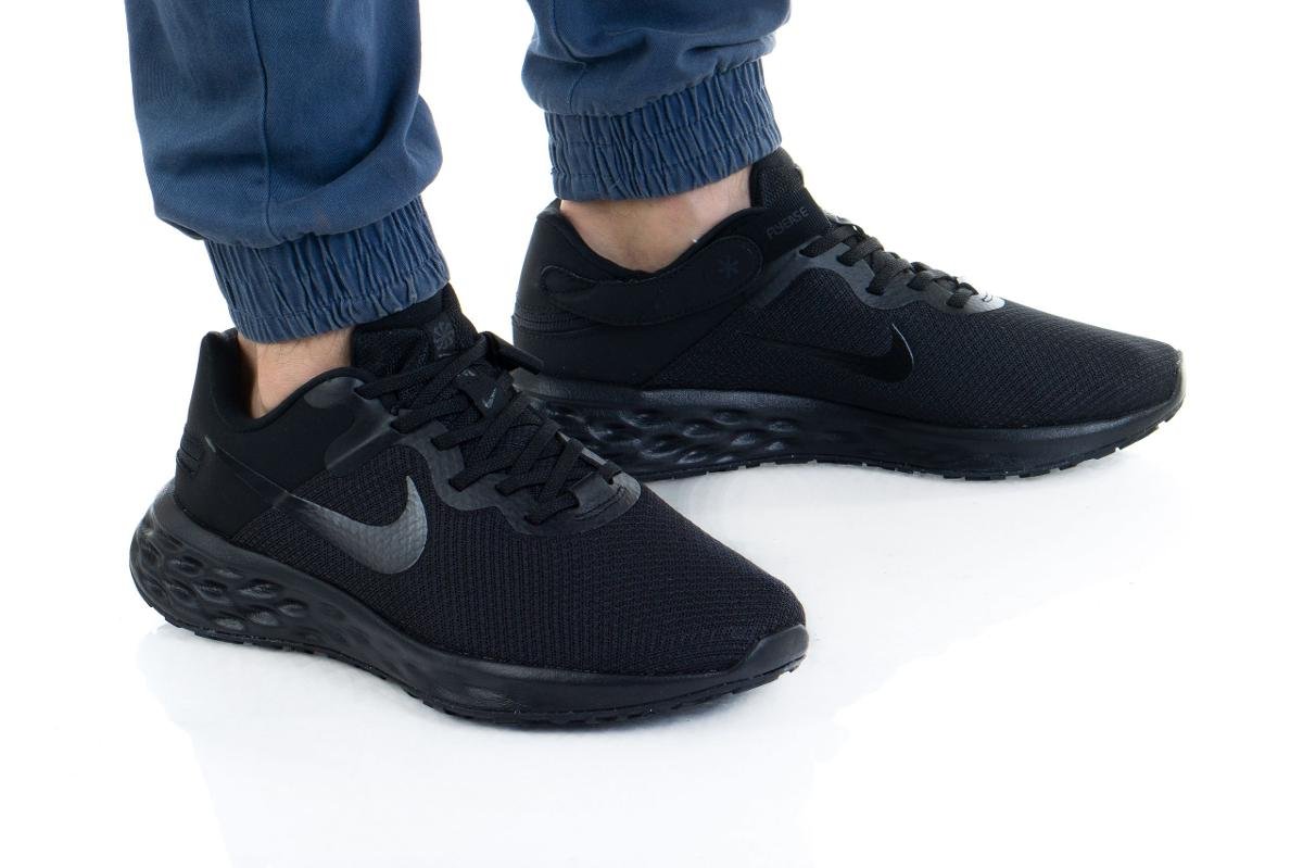 Buty do chodzenia męskie Nike Revolution 6 NN 4 E - Czarne buty