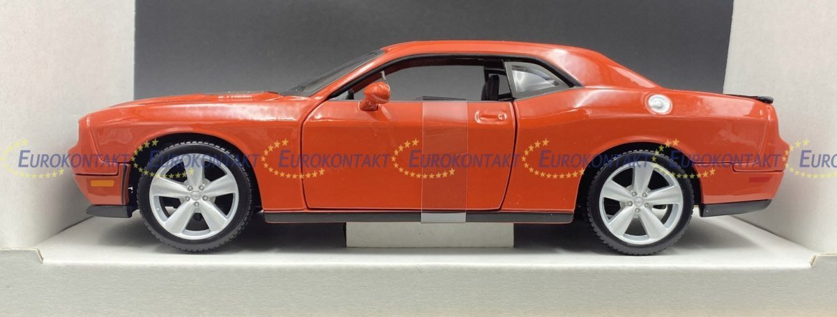 2008 DODGE CHALLENGER SRT8 ミニカー s-l400.jpg