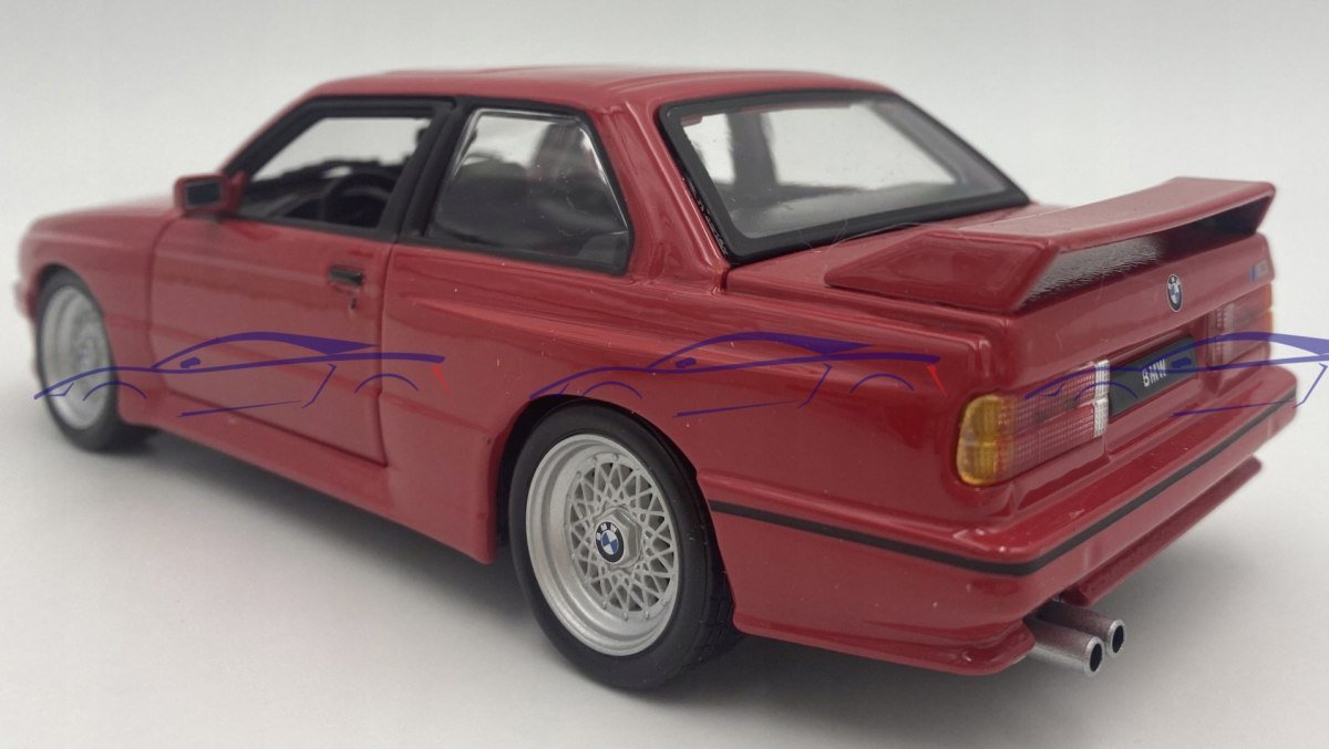 Bmw M3 (E30) 1986 1:24 Model Bburago 21100 Red - Bburago