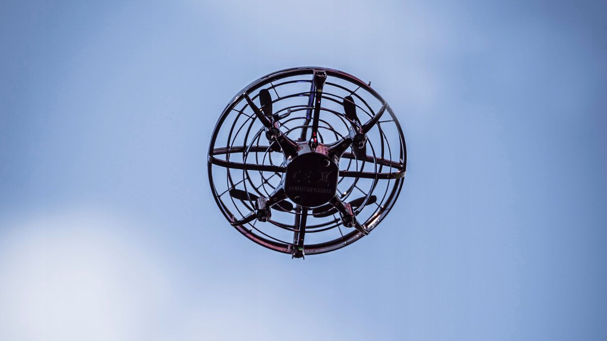 Latająca Zabawka Dron Ufo Sterowany Ręką Mini Led - Gadget