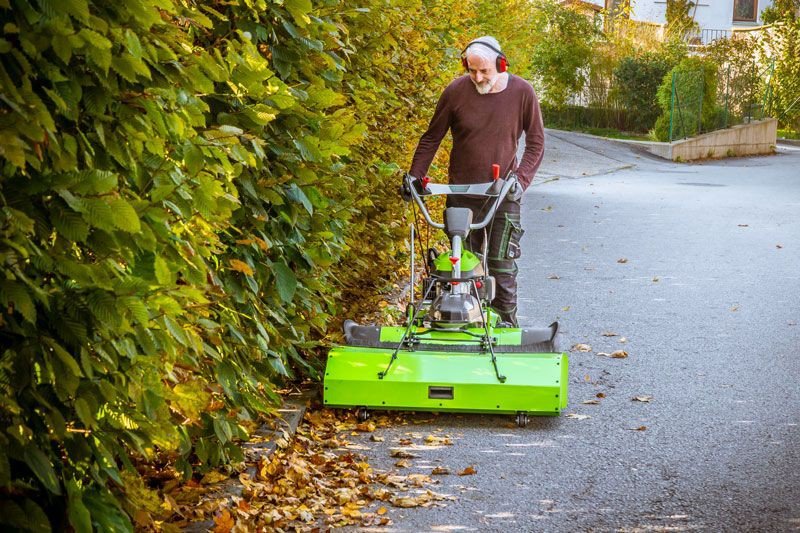 SZCZOTKARKA ZAMIATARKA PŁUG 100CM ZESTAW ZIPPER 3,6kW 5,75KM