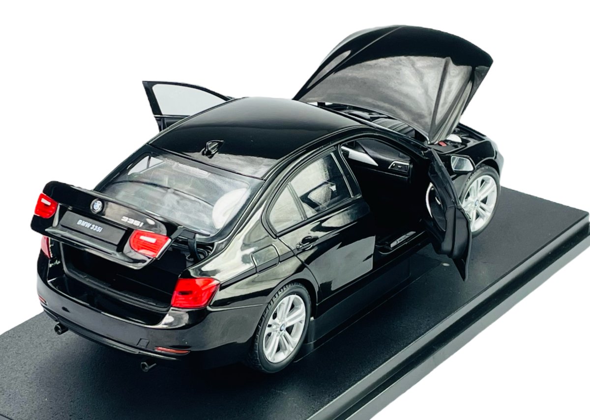 Welly 1/18 BMW 335i　F30 1/18 Welly FX BMW F30 3 Series 335i (Red) Diecast Car Model