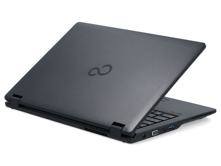 Fujitsu LifeBook E548 i5-7200U 8GB 240GB SSD 1366x768