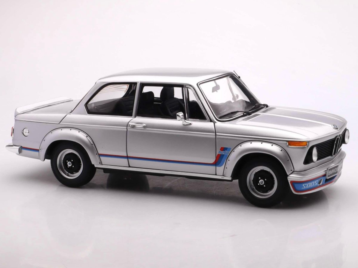Bmw 2002 Turbo, Silver Kyosho 1:18 - KYOSHO | Sklep EMPIK.COM
