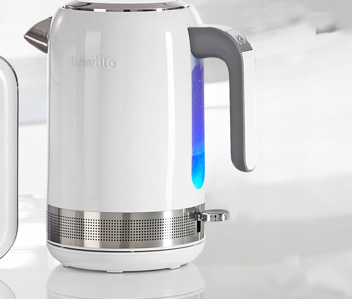 Czajnik Elektryczny Breville High Gloss Vkj944X Breville AGD