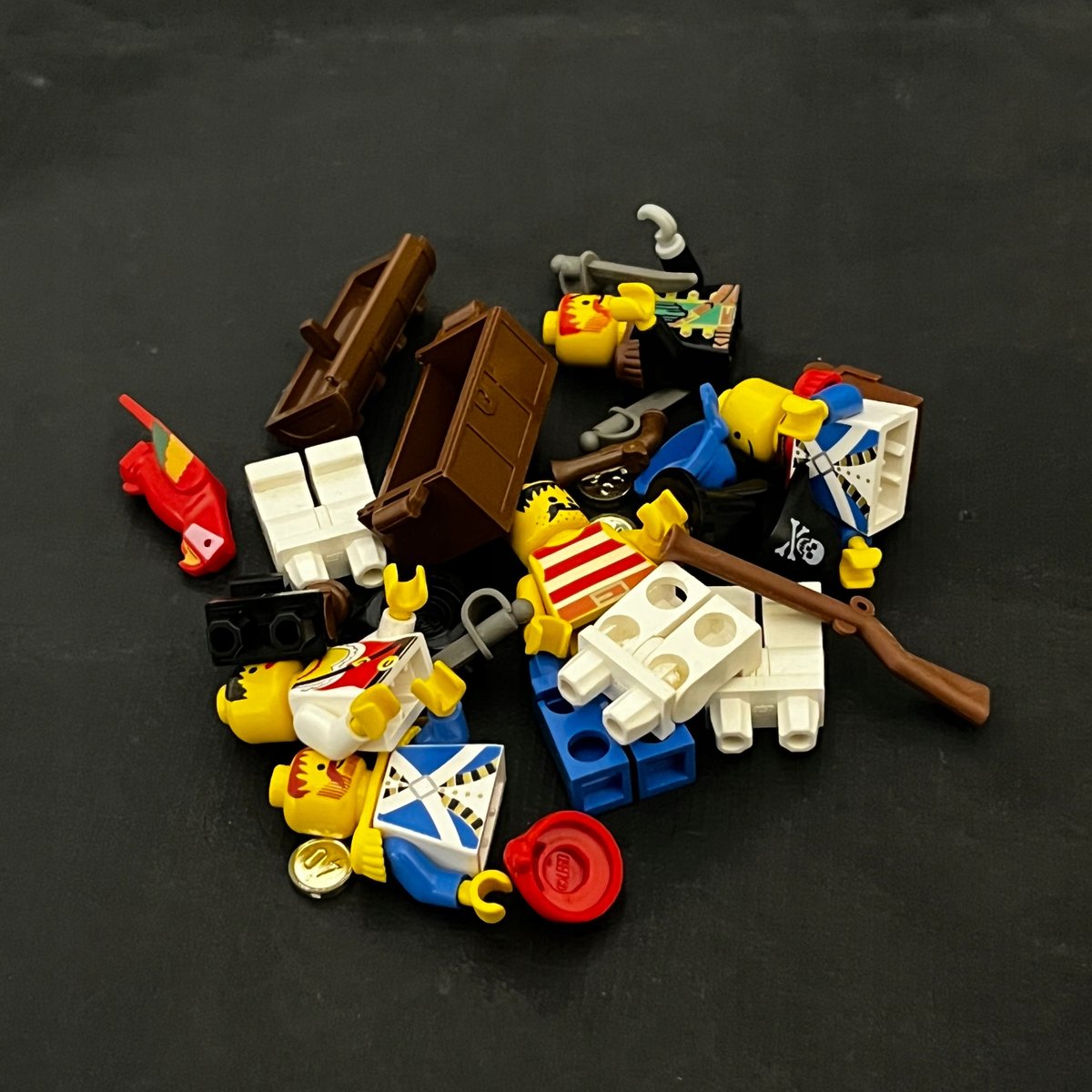 6251 LEGO Piraci i Żołnierze - LEGO | Sklep EMPIK.COM