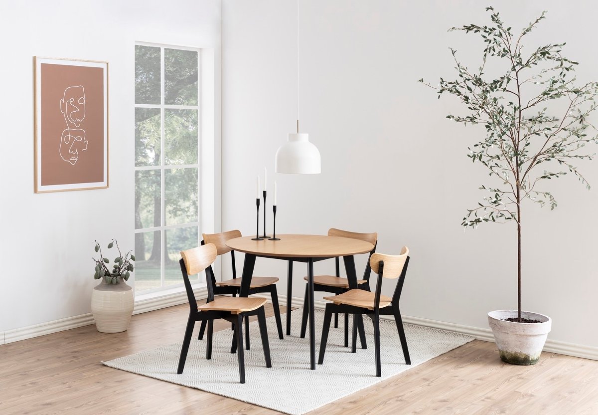 Фото - Обідній стіл Actona , Stół Wax, naturalny brąz, 105x105 cm 