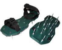Aerator - podeszwy do napowietrzania trawnika