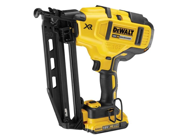 Akumulatorowa gwoździarka DEWALT DCN660D2