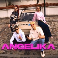 ANGELIKA Moreno, SEBEK