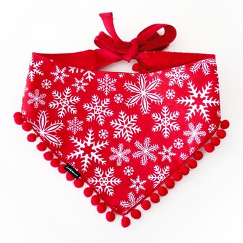 Bandamka świąteczna dla psa, wiązana chusteczka, czerwona w gwiazdki bandana apaszka Snow -L - Psiakrew