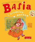 Basia i urodziny w muzeum&nbsp;-&nbsp;Oklejak Marianna, Stanecka Zofia