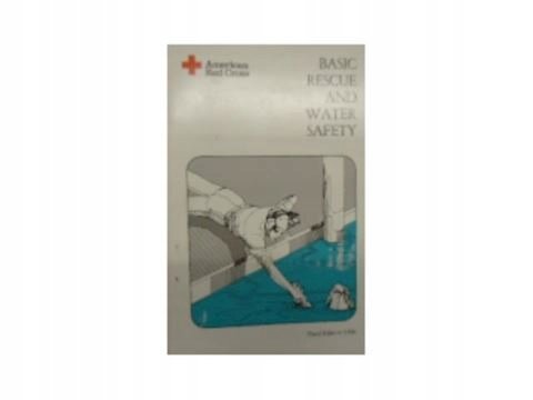 Basic rescue and water safety - Opracowanie zbiorowe | Książka w Empik