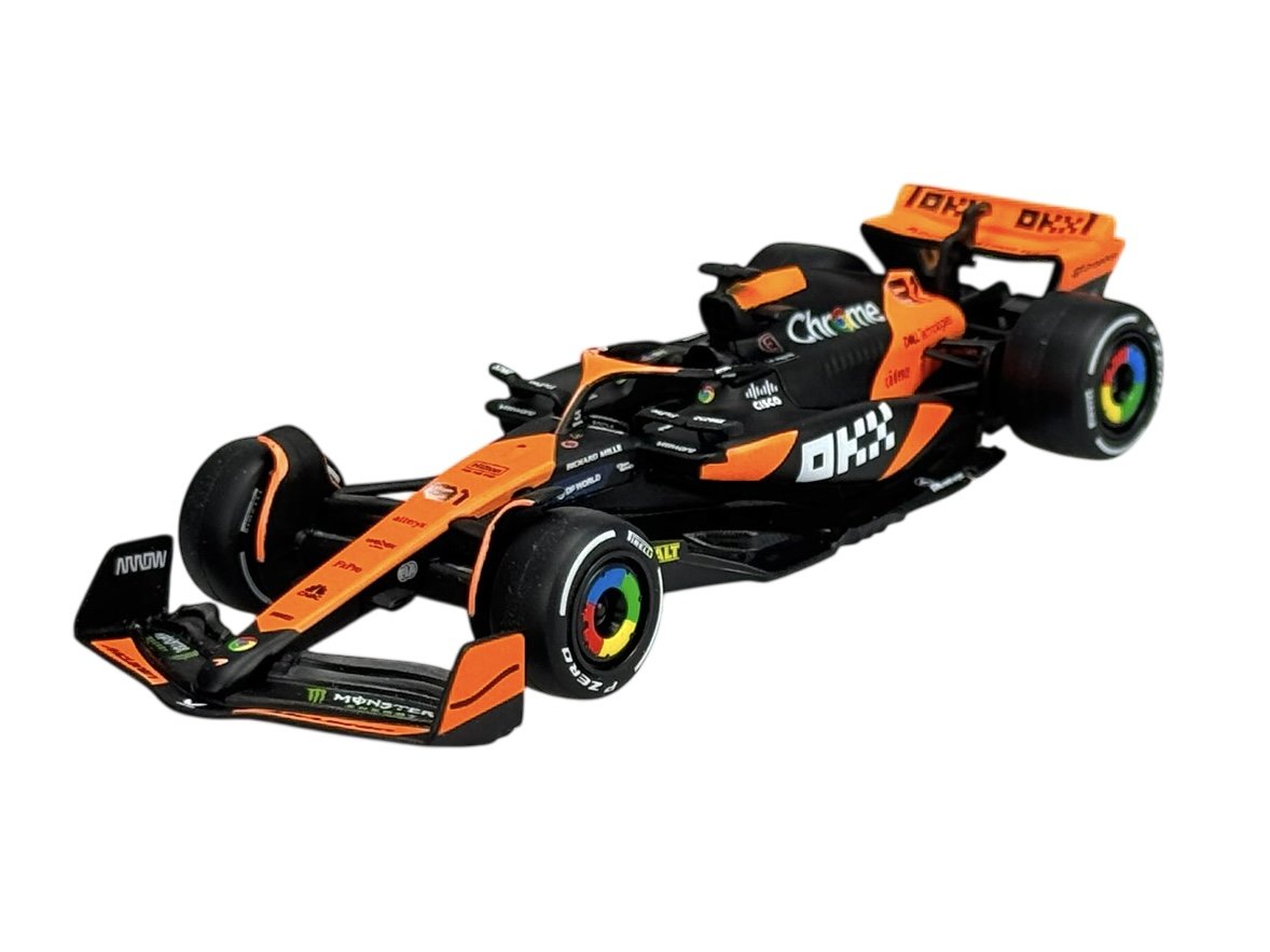 Figurine Bburago 1:43 McLaren MCL38 #81 Oscar Piastri - Grand Prix De Miami 2024
