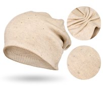 Beżowa czapka damska z kryształkami beanie zimowa fason slouchy PETERSON