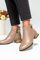 Beżowe botki damskie na ozdobnym klocku pasek z cyrkoniami Casu BC24X3-C-38