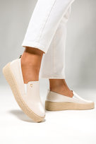 Beżowe półbuty skórzane damskie slip on na platformie perłowe PRODUKT POLSKI Casu 2814-146-39