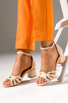 Beżowe sandały damskie na ozdobnym klocku ze skórzaną wkładką Casu U24X2-BE-38