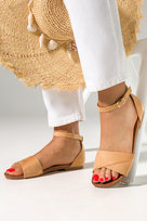 Beżowe sandały płaskie damskie z zakrytą piętą pasek wokół kostki Casu K24X10-BE-36