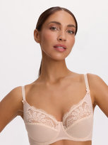 Biustonosz z ażurową koronką GAIA Soft Fancy 002 miękki beżowy 65D GAIA