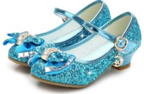 Ubrania i buty dziewczęce