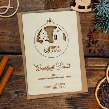 Bombka z zimowym domkiem - drewniana grawerowana kartka świąteczna z logo - Inna marka