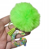 Brelok do kluczy literka G pompon zielony zawieszka prezent alfabet