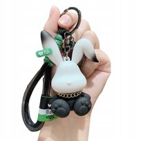 Brelok królik czarny - uroczy dodatek do kluczy