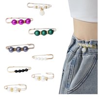 Broszka Złota Zestaw 8 Sztuk z Koralikami Ozdobna Agrafka Lekka Elegancka