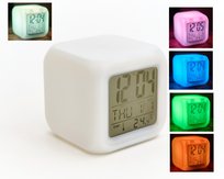 BUDZIK ZEGAREK ŚWIECĄCY KAMELEON TERMOMETR TEMPERATURA DATA WYŚWIETLACZ LED Tadekmark
