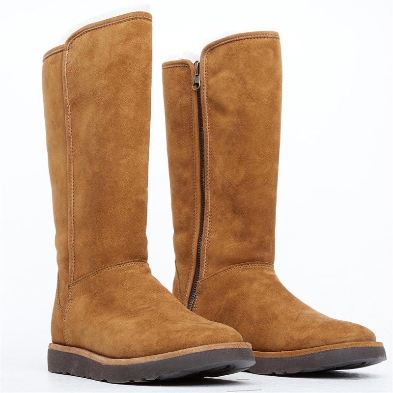 Buty damskie kozaki zamszowe UGG Abree II rozmiar 36 br zowe UGG Moda Sklep EMPIK.COM