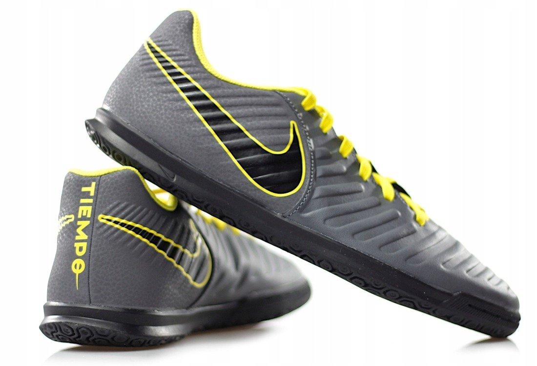 nike tiempo legend club ic