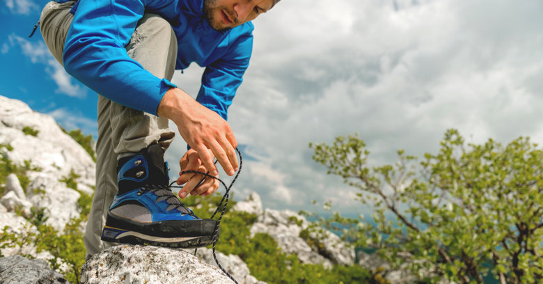 Buty trekkingowe – jakie buty wybrać do chodzenia po górach? Poradnik