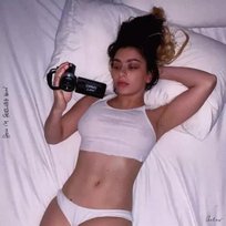 CD Charli XCX: How I'm Feeling Now Jewel Case Vinyl Charli XCX, Unknown