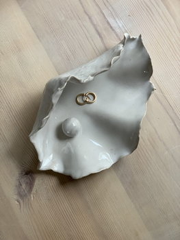 Ceramiczna Muszla z Perłą Pearl White - Maison Fragile