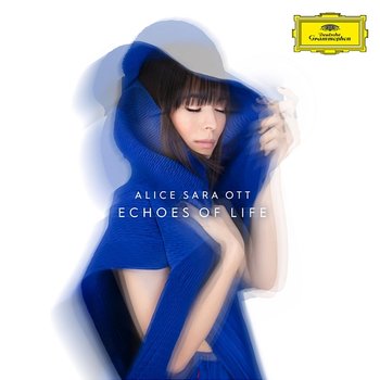Chopin: 24 Preludes, Op. 28: No. 15 in D Flat Major. Sostenuto "Raindrop" - Alice Sara Ott