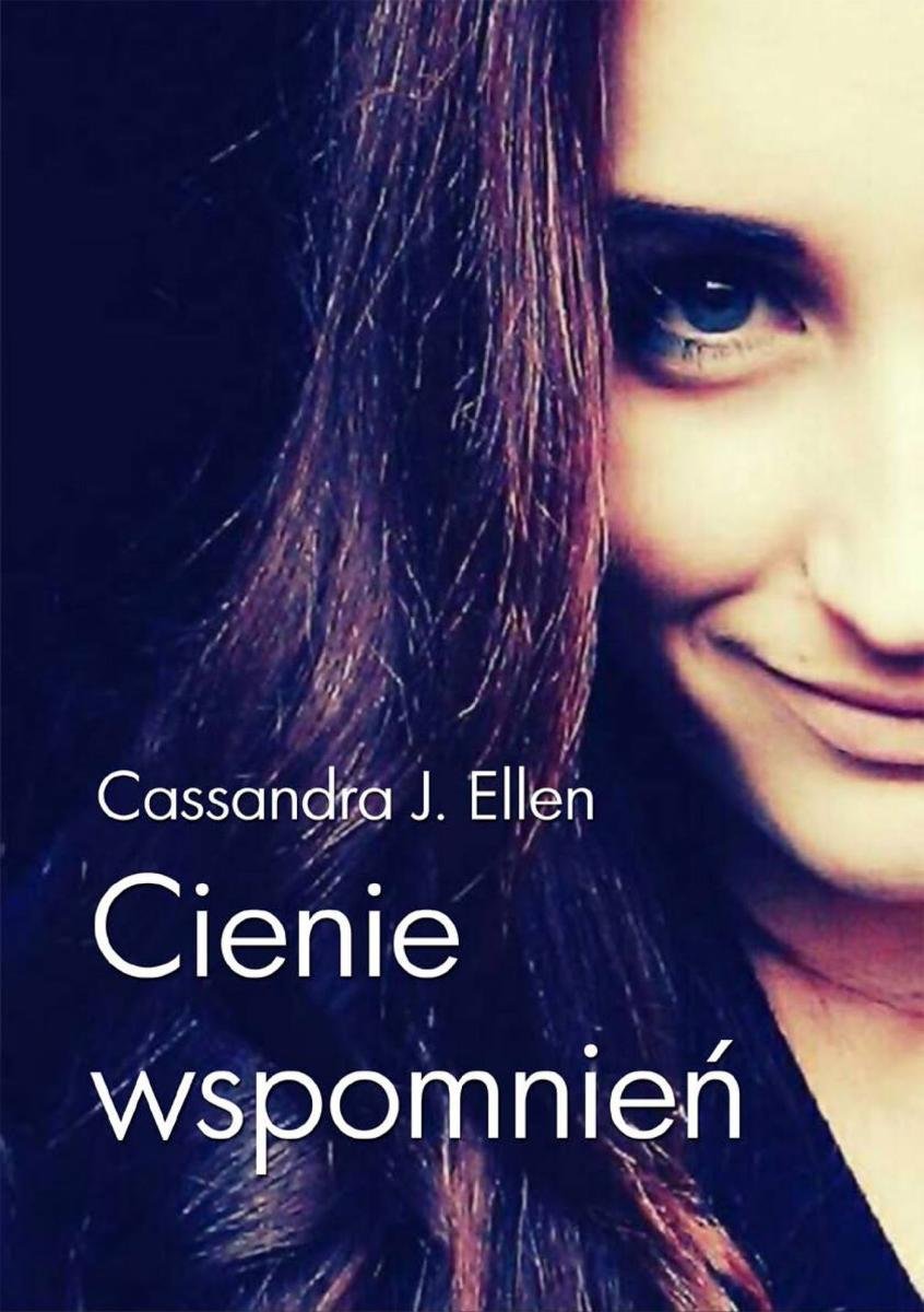 Cienie wspomnień - ebook mobi