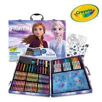 Crayola Zestaw artystyczny w walizce (kolorowanki dla dzieci, naklejki, kredki świecowe, kredki ołówkowe, flamastry, klej brokatowy, papier ozdobny) 115 el. Kraina Lodu 5+