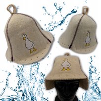 Czapka do sauny z WELNY OWCZEJ NATURALNEJ z haftem ( Gęś ) w kolorze jasnym