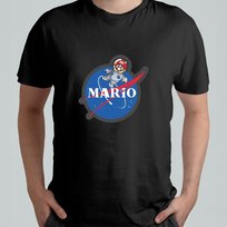 CZARNA KOSZULKA Z NADRUKIEM MĘSKA ŚMIESZNA T-SHIRT NASA MARIO KOSMOS r. L Atram