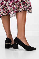 Czarne czółenka z wycięciem na ozdobnym obcasie damskie ze skórzaną wkładką Casu ER23WX4-B-36