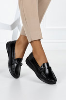 Czarne mokasyny lakierowane ze sprzączką damskie ze skórzaną wkładką Casu D23WX6-BP-38