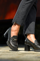 Czarne mokasyny skórzane damskie na szerokim klocku ze srebrną ozdobą PRODUKT POLSKI Casu 20177-38