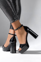 Czarne sandały na słupku damskie z zakrytą piętą pasek wokół kostki Casu ER23WX11-B-NO-40