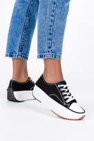 Czarne trampki na platformie damskie buty sportowe sznurowane Casu 205116-37