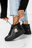 Czarne trampki skórzane z futerkiem na platformie sznurowane PRODUKT POLSKI Casu 3252-N-38